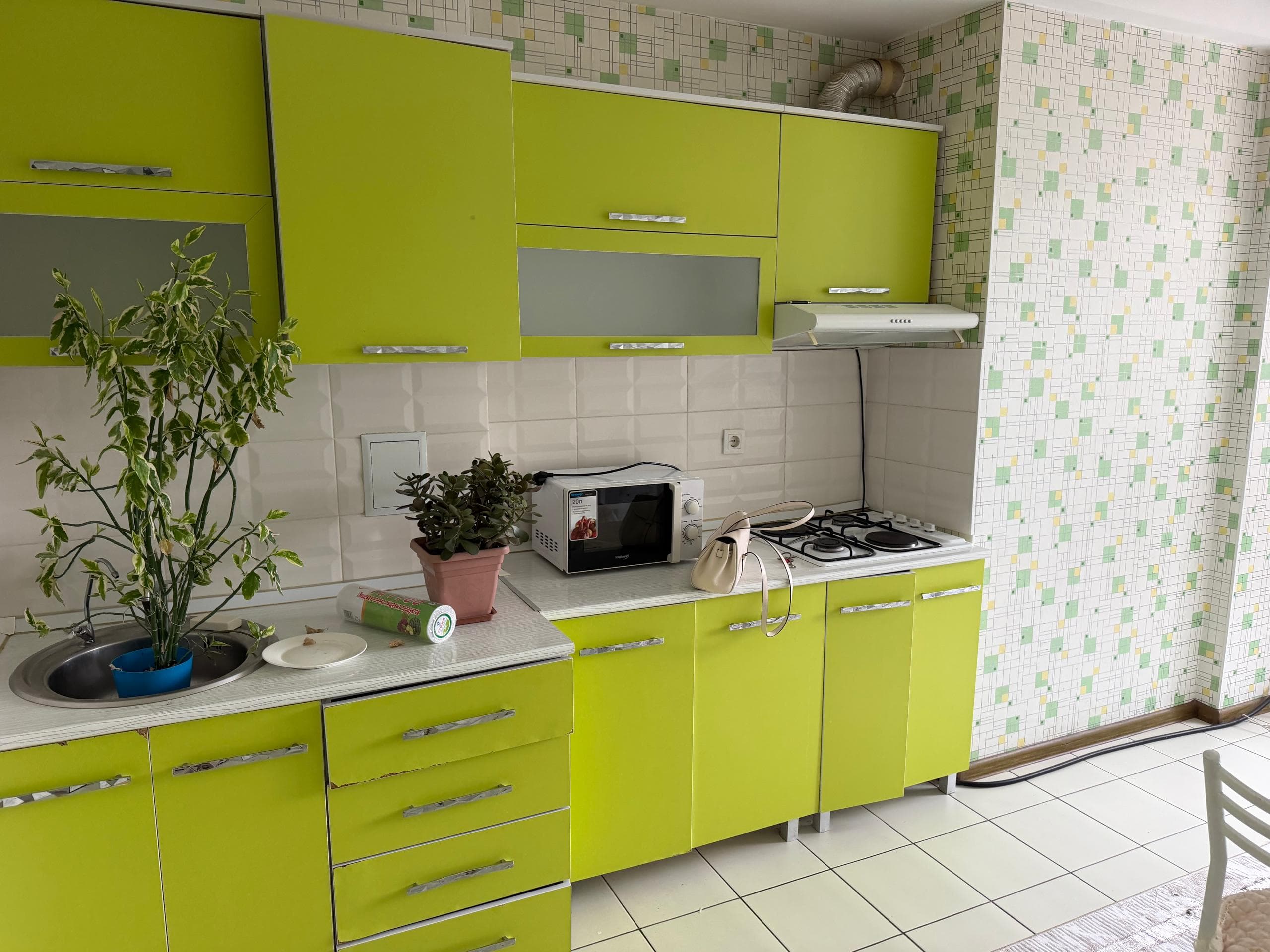Элитка, 2 ком, 75 м2, этаж 25/8, Сост: Хорошее - фото 1