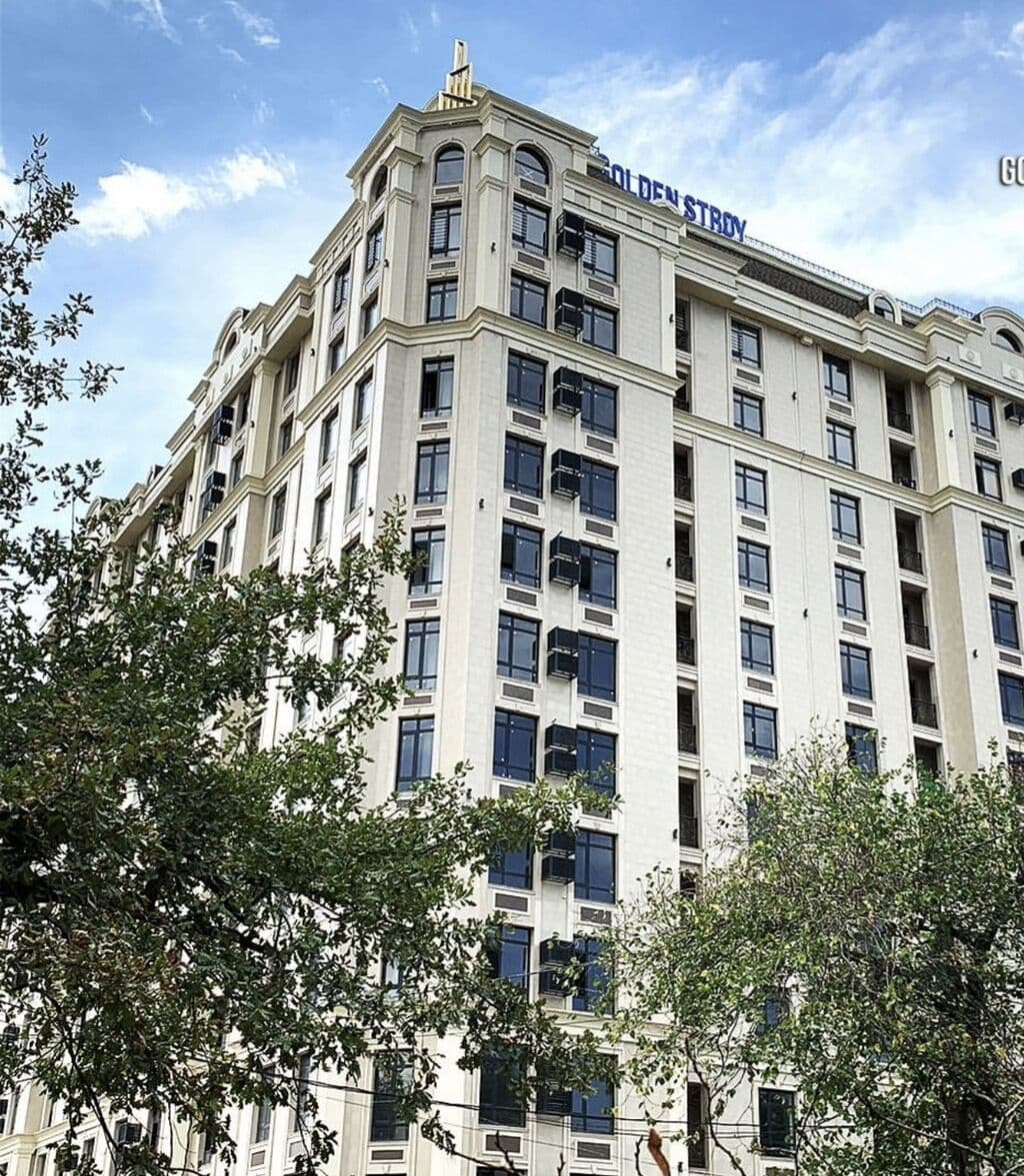 Элитка, 2 ком, 70 м2, этаж 12/12, ж/к Кристалл (Kristal), Сост: Евроремонт - фото 2