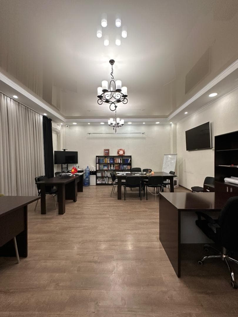 Офис, Коммерческая, 96 м2, этаж 1/8, Сост: Евроремонт - фото 8