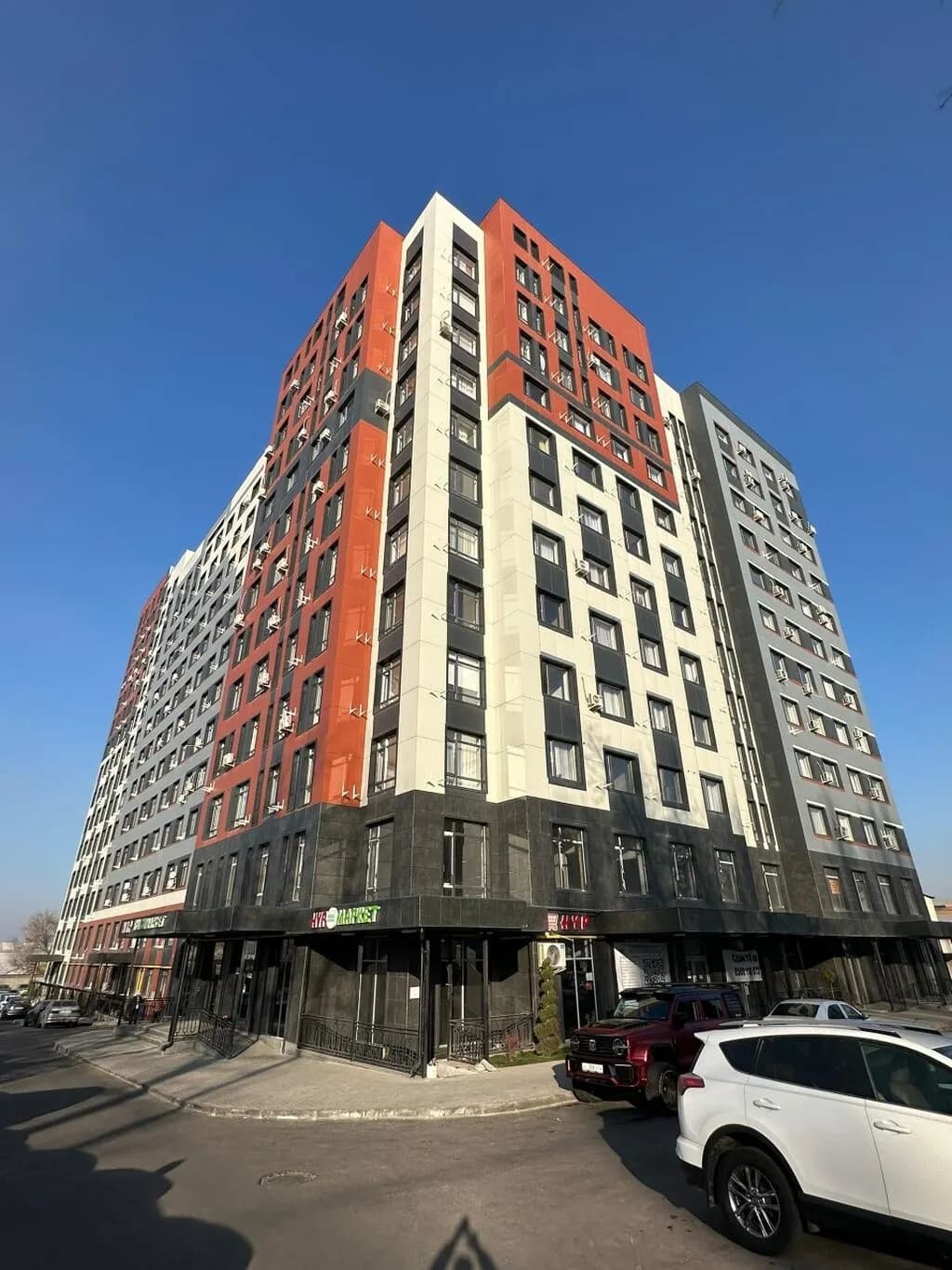 Элитка, 1 ком, 40 м2, этаж 1/10, ж/к Восточный Парк (Vostochnyi Park), Сост: Евроремонт - фото 1