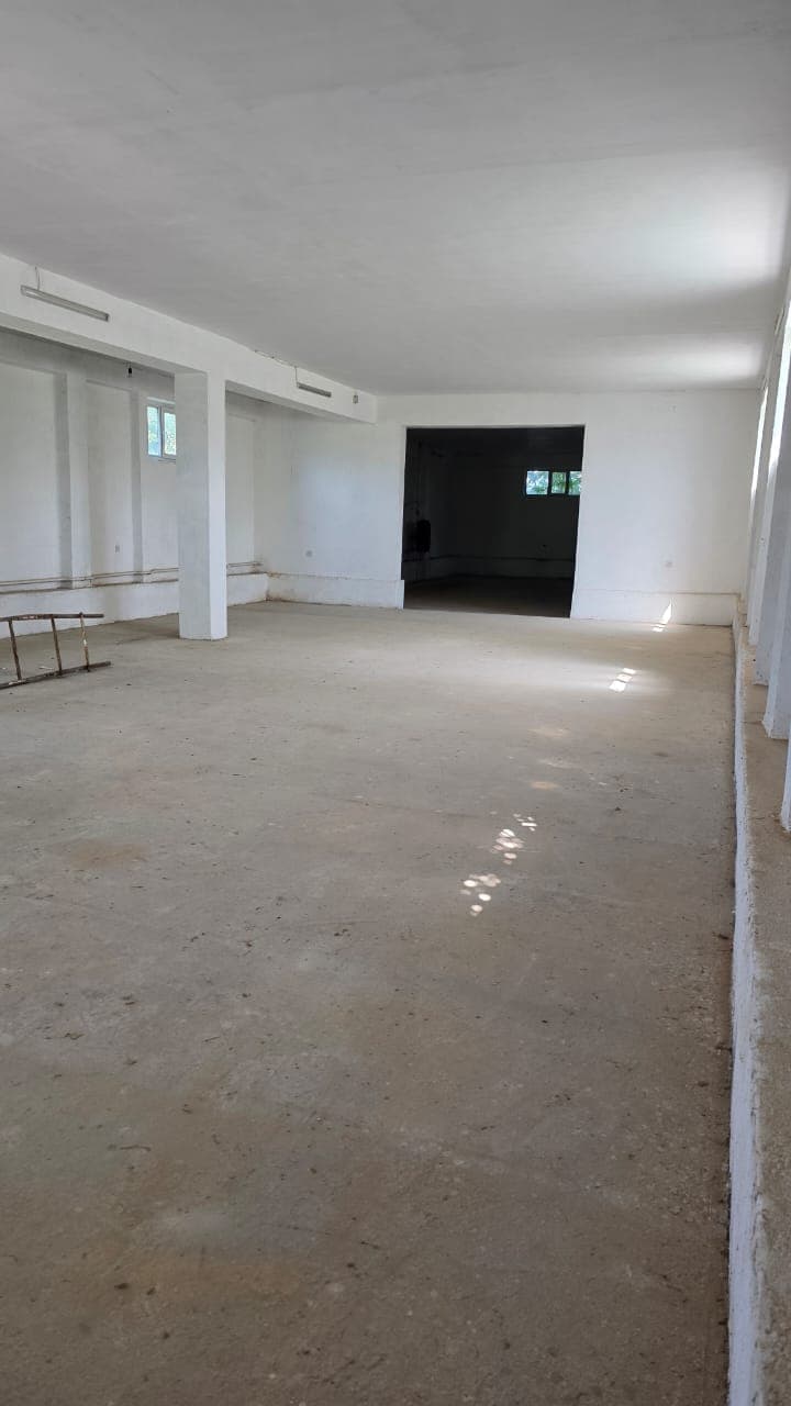 Производство, Коммерческая, 550 м2, этаж 1/2, Сост: Без ремонта - фото 9