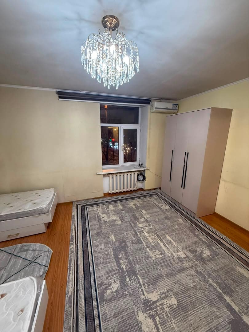 1 ком, Хрущёвка, 30 м2, этаж 3/3, Сост: Евроремонт - фото 1