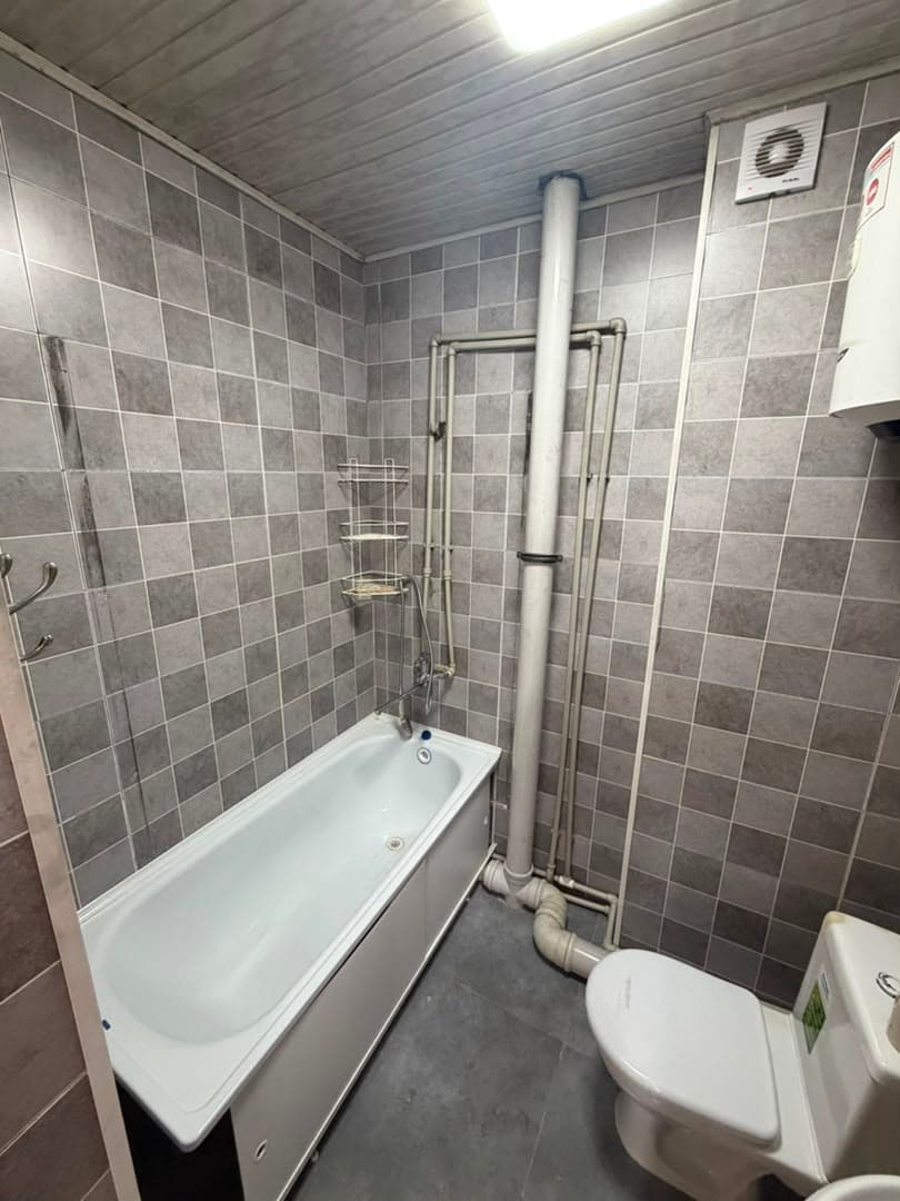 Элитка, 79.6 м2, этаж 6/9, ж/к ЖК Grand City, Сост: Среднее - фото 22