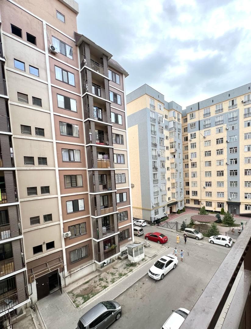 Элитка, 2 ком, 70 м2, этаж 5/9, ж/к СК Фрунзенец (Frunzenets), Сост: Евроремонт - фото 3