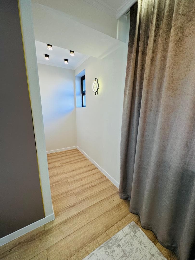 Элитка, 3 ком, 85 м2, этаж 2/15, ж/к СК Шерой, Сост: Евроремонт - фото 18