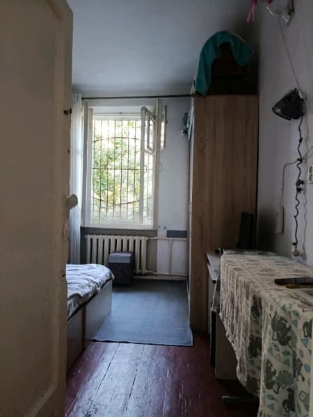 3 ком, Сталинка, 57 м2, этаж 3/3, Сост: Среднее - фото 2