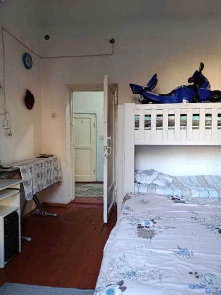3 ком, Сталинка, 57 м2, этаж 3/3, Сост: Среднее - фото 3