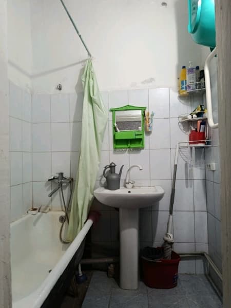 3 ком, Сталинка, 57 м2, этаж 3/3, Сост: Среднее - фото 9