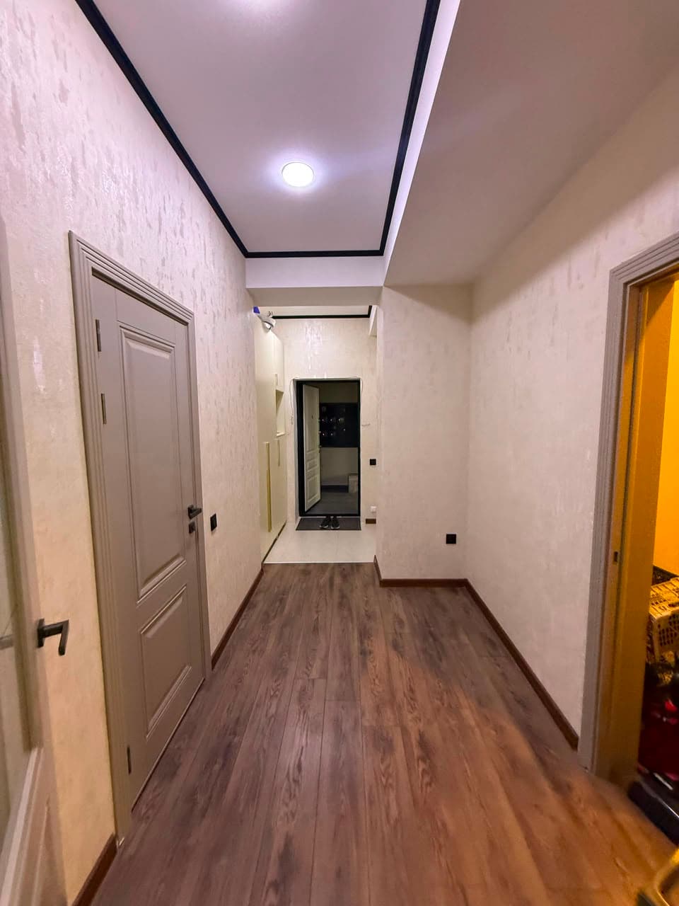 Элитка, 2 ком, 60 м2, этаж 12/12, ж/к Кап Строй Сити (Capstroy City), Сост: Евроремонт - фото 3