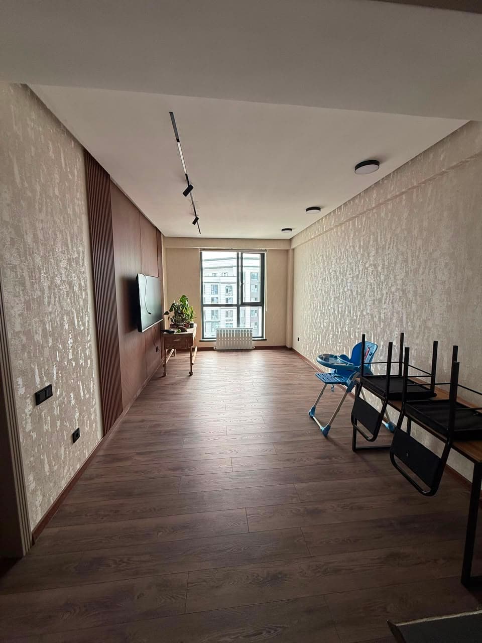 Элитка, 2 ком, 60 м2, этаж 12/12, ж/к Кап Строй Сити (Capstroy City), Сост: Евроремонт - фото 4
