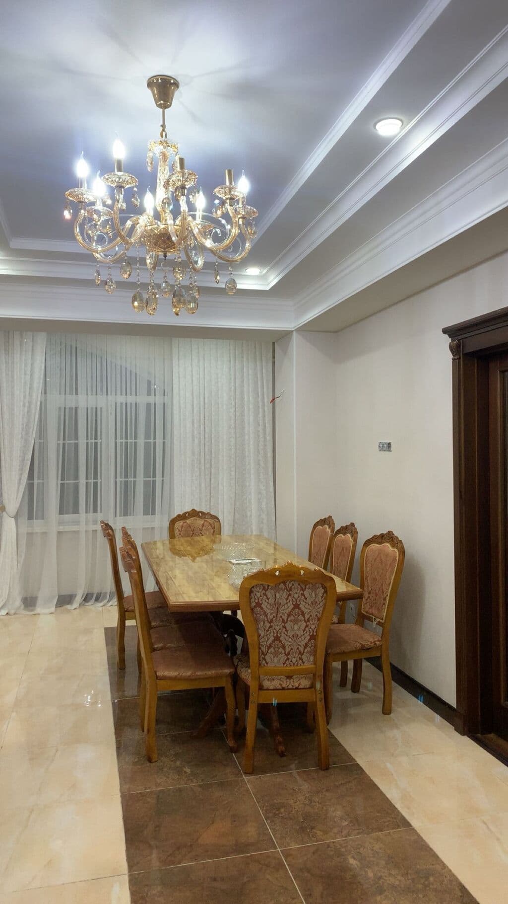 Элитка, 186 м2, этаж 2/10, Сост: Хорошее - фото 2