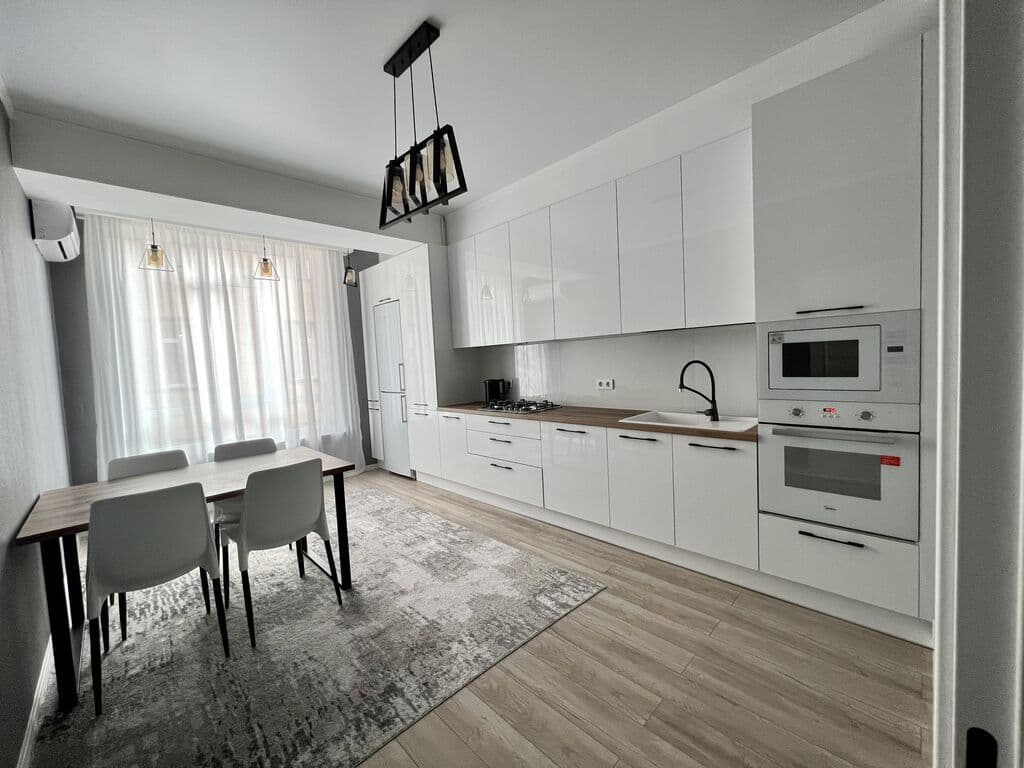 Элитка, 2 ком, 85 м2, этаж 9/10, Сост: Евроремонт - фото 11