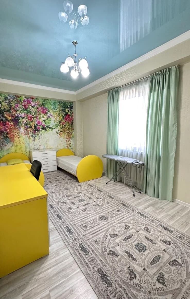 Элитка, 3 ком, 140 м2, этаж 7/10, Сост: Хорошее - фото 2