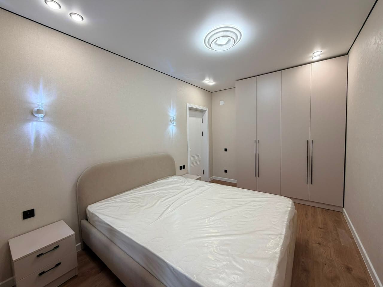 Элитка, 55 м2, этаж 6/15, ж/к БЕЛЕК, Сост: Евроремонт - фото 1