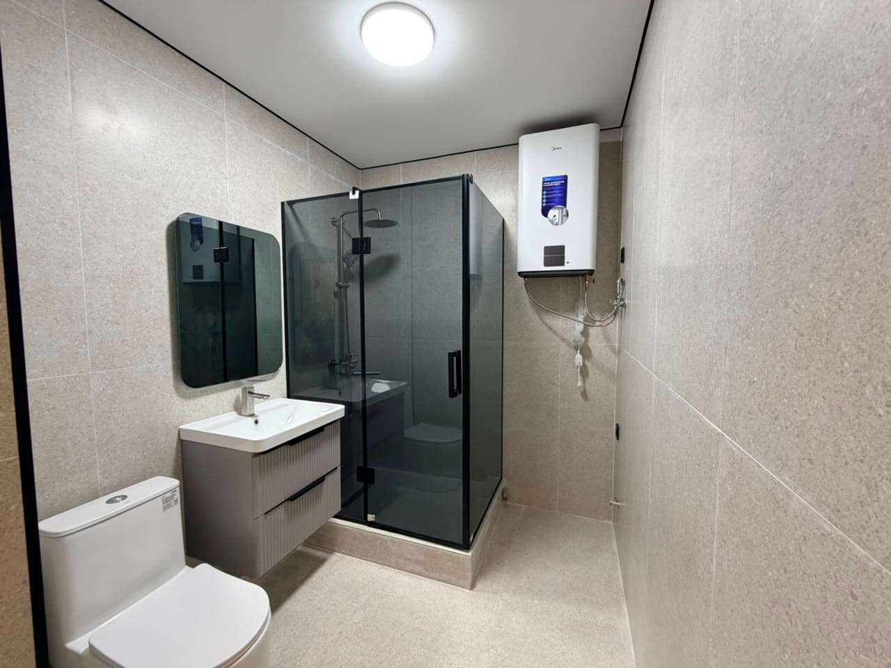 Элитка, 55 м2, этаж 6/15, ж/к БЕЛЕК, Сост: Евроремонт - фото 2