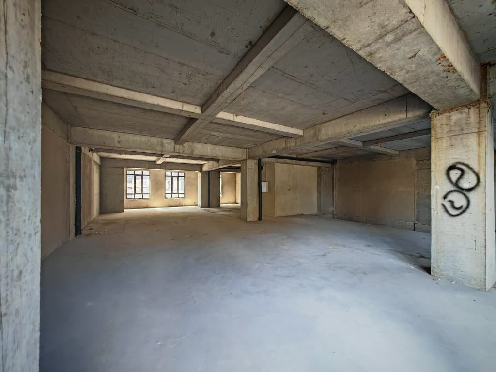 Магазин, Коммерческая, 200 м2, этаж 2/14, Сост: Без ремонта - фото 10