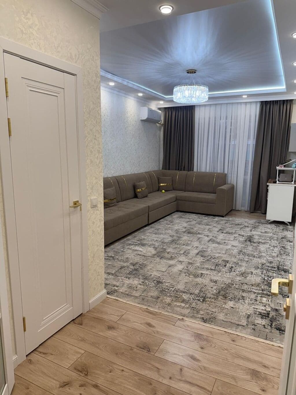 Элитка, 1 ком, 55 м2, этаж 1/9, ж/к Aalam City, Сост: Евроремонт - фото 2