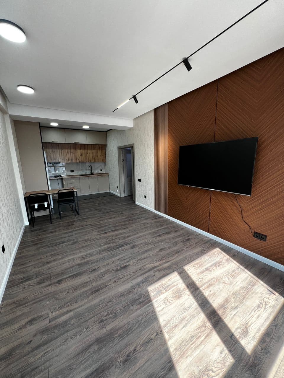 Элитка, 60 м2, этаж 12/12, ж/к Кап Строй Сити (Capstroy City), Сост: Евроремонт - фото 8