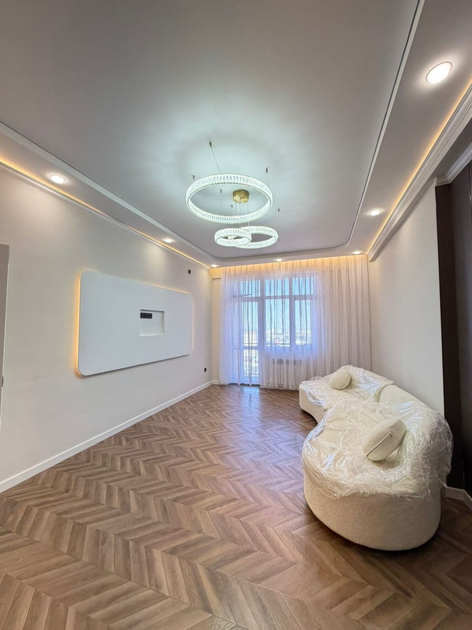 Элитка, 2 ком, 79.15 м2, этаж 9/14, ж/к Rayyan Center, Сост: Евроремонт - фото 1