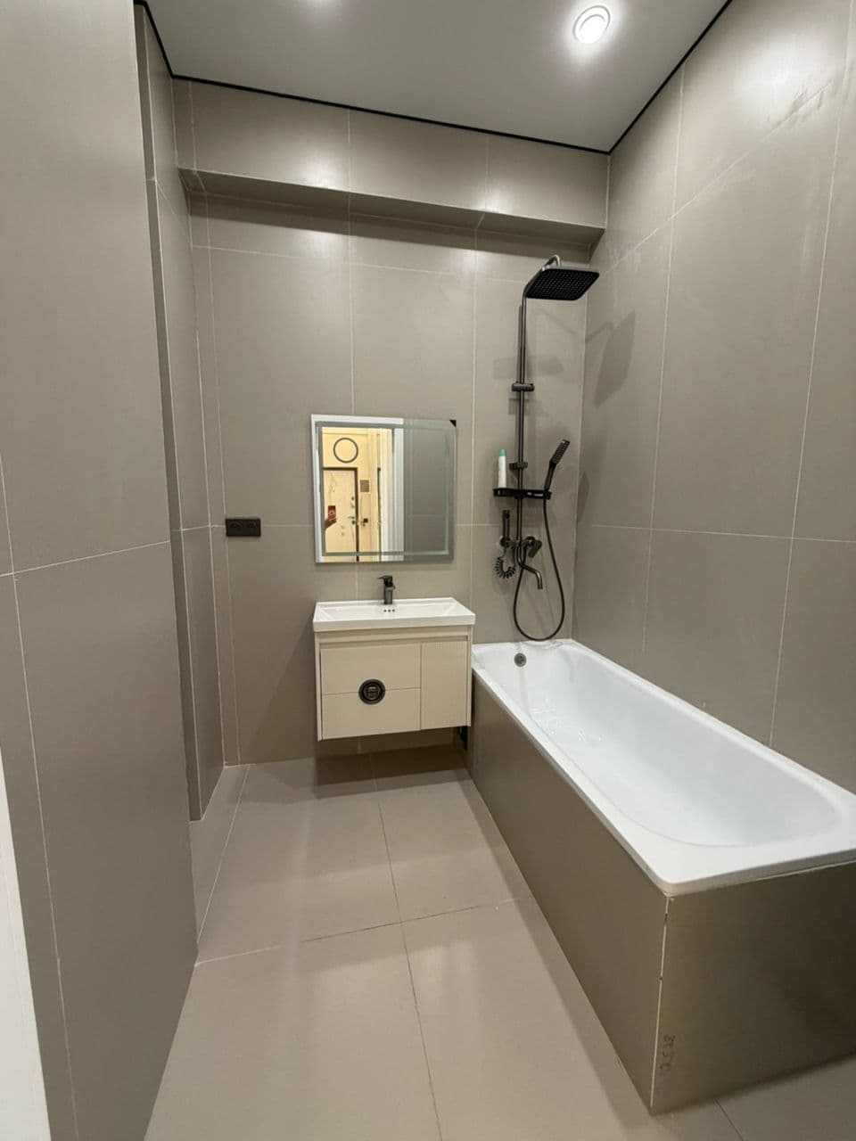 Элитка, 2 ком, 79.15 м2, этаж 9/14, ж/к Rayyan Center, Сост: Евроремонт - фото 6