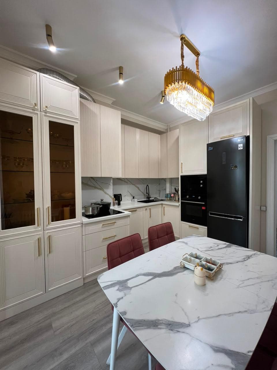 Элитка, 2 ком, 66 м2, этаж 4/13, ж/к Ихлас Резиденс (IHLAS RESIDENSE), Сост: Евроремонт - фото 1