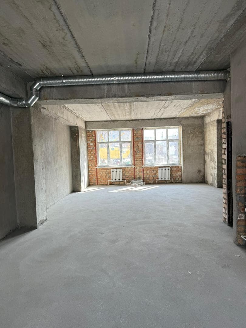 Коммерческая, 76 м2, этаж 1/10, Сост: Без ремонта - фото 1