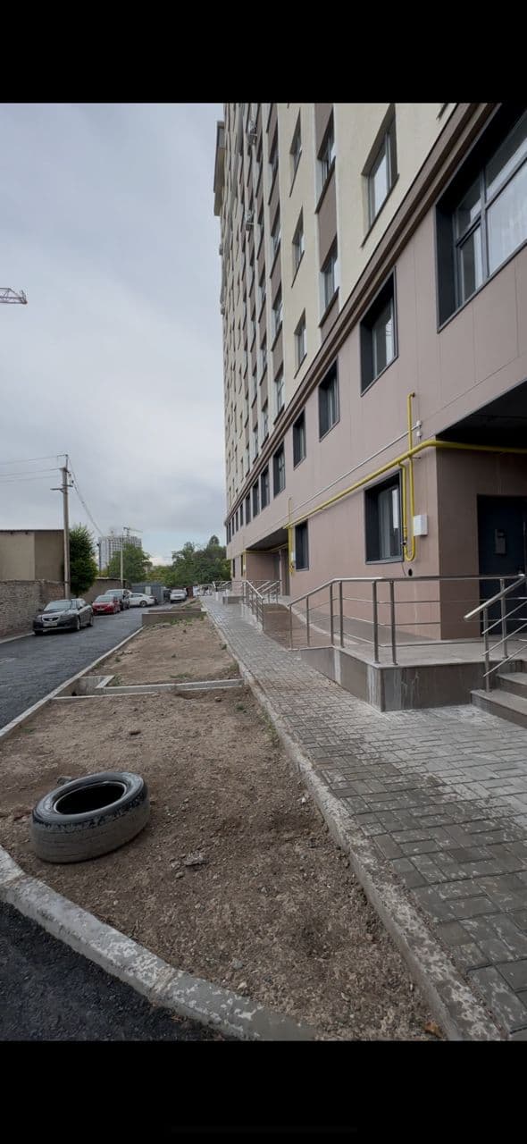 Коммерческая, 76 м2, этаж 1/10, Сост: Без ремонта - фото 13