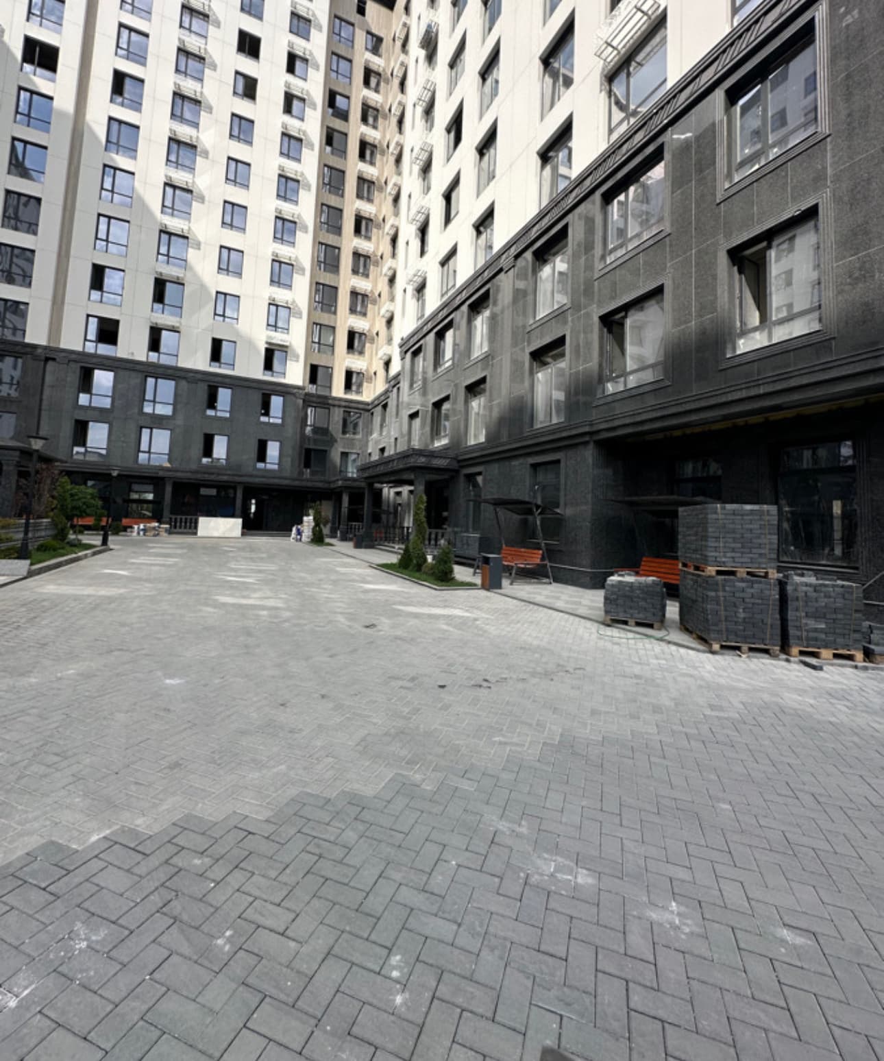 Элитка, 2 ком, 84 м2, этаж 8/12, Сост: Сдан ПСО - фото 1