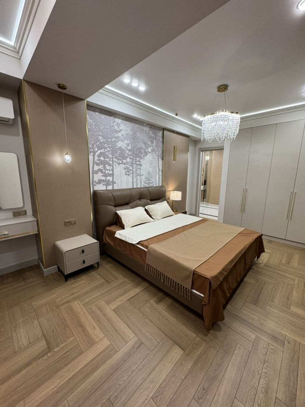 Элитка, 3 ком, 80 м2, этаж 9/13, ж/к Нью-Йорк сити (New York city), Сост: Евроремонт - фото 8