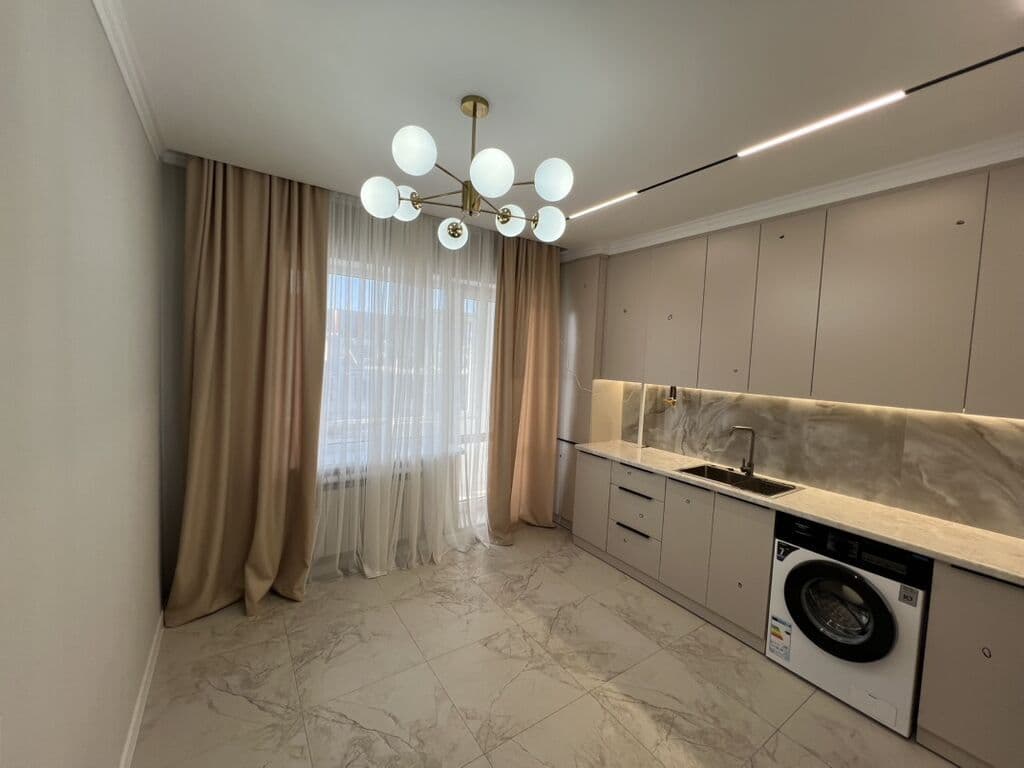Элитка, 2 ком, 75 м2, этаж 8/9 - фото 12