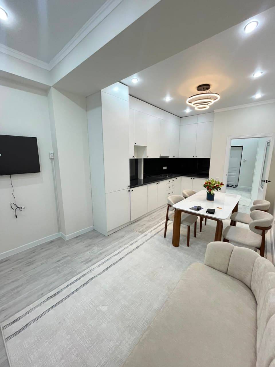 Элитка, 1 ком, 52 м2, этаж 5/12, ж/к Кап Строй Сити (Capstroy City), Сост: Евроремонт - фото 4