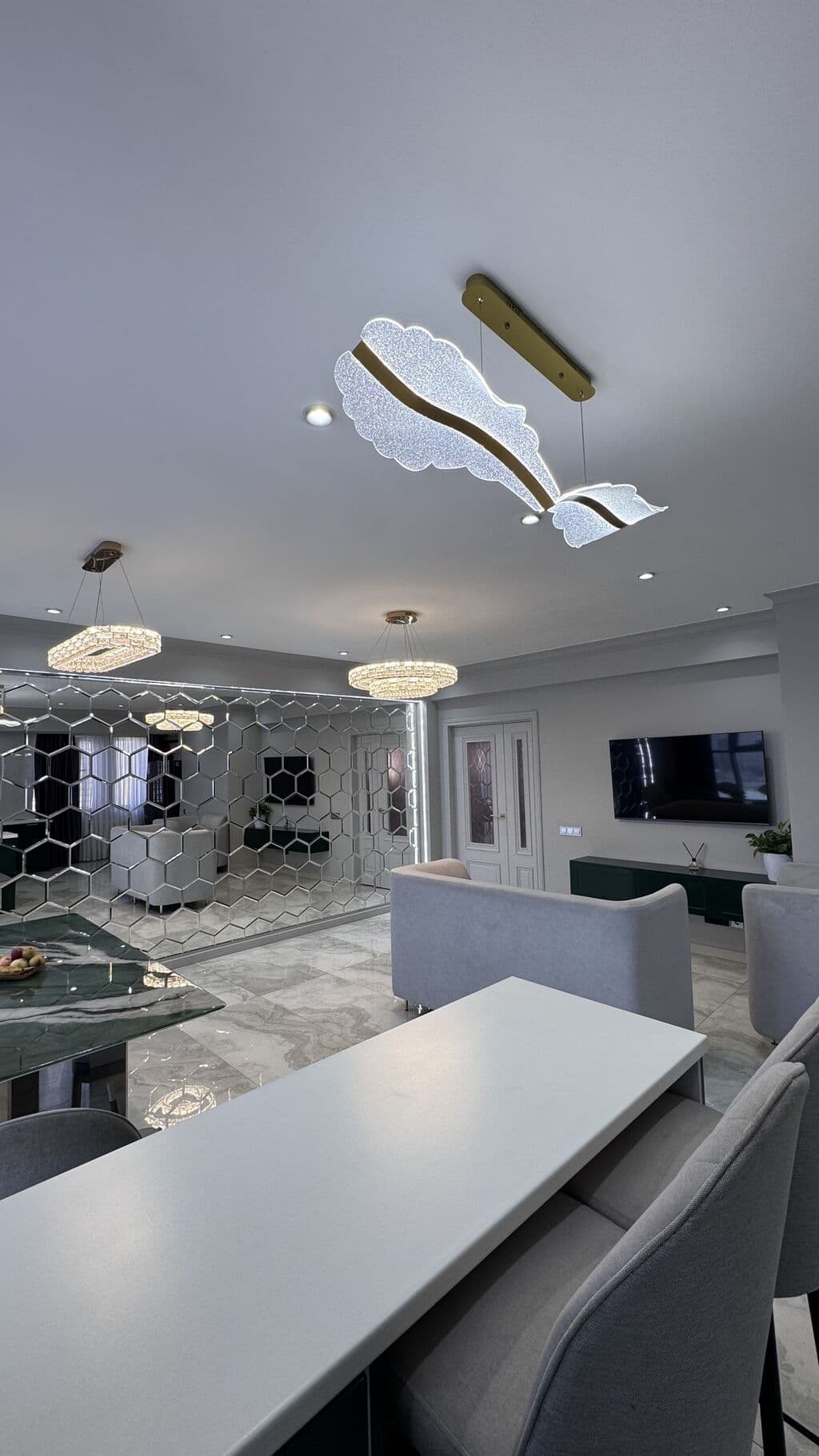Элитка, 3 ком, 100 м2, этаж 15/16, ж/к СК Шерой, Сост: Евроремонт - фото 1