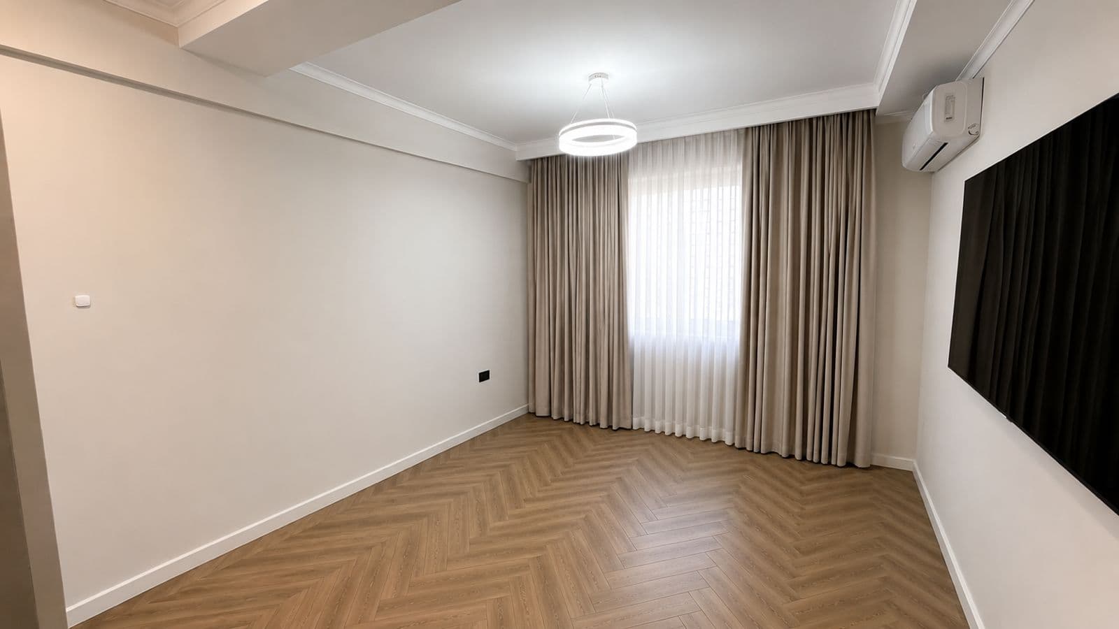 Элитка, 1 ком, 41 м2, этаж 6/9, ж/к Береке 12мкр (Bereke 12), Сост: Евроремонт - фото 2