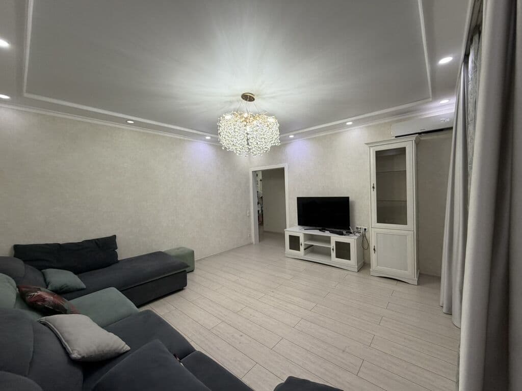 Элитка, 3 ком, 80 м2, этаж 5/9, Сост: Хорошее - фото 13