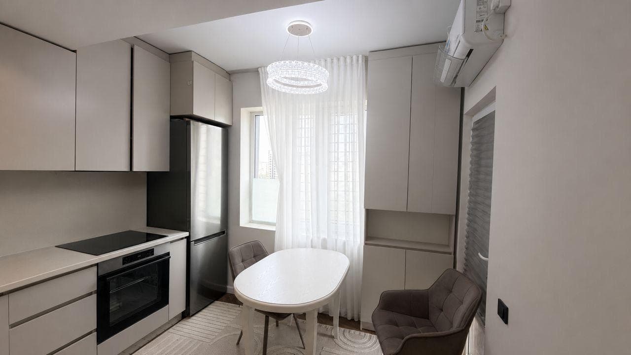 Элитка, 2 ком, 51 м2, этаж 9/9, ж/к Береке 12мкр (Bereke 12) - фото 1