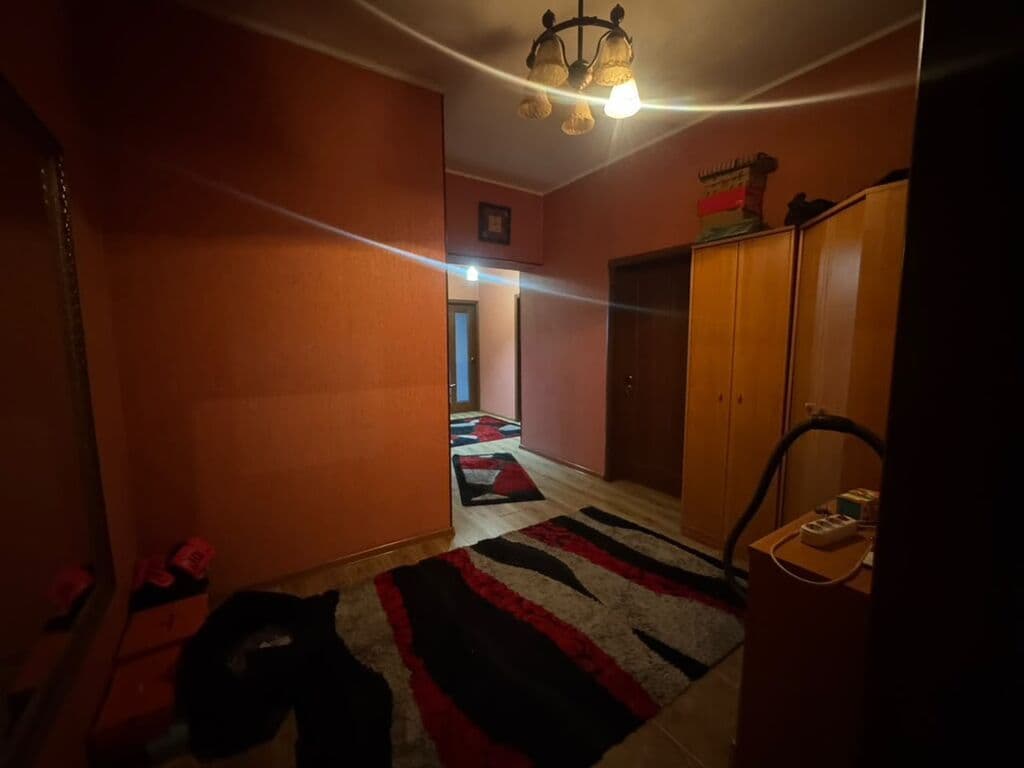 Элитка, 3 ком, 105 м2, этаж 5/7, Сост: Хорошее - фото 8