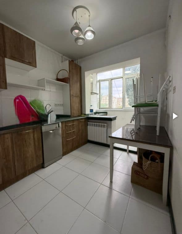 Продажа, 106 серия, 72 м2, этаж 6/9, Сост: Хорошее - фото 2