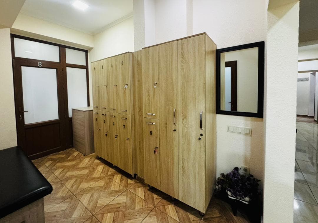 Офис, Коммерческая, 183 м2, этаж 1/9, Сост: Хорошее - фото 3