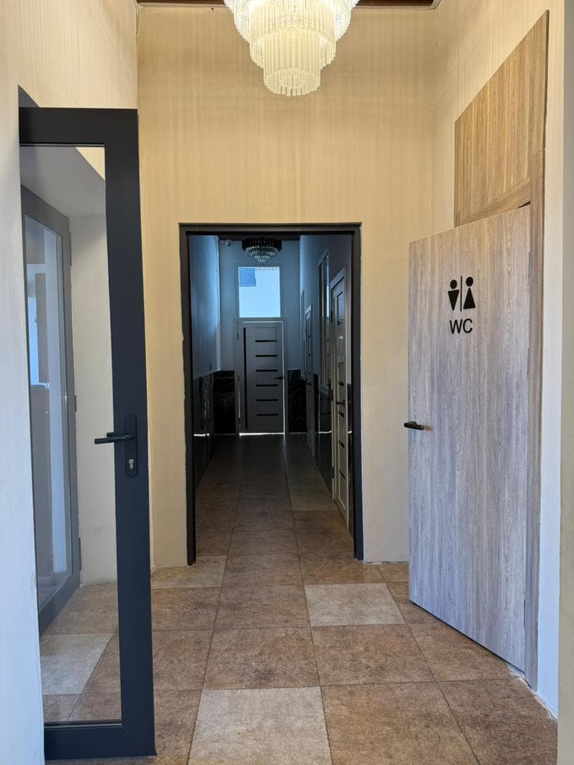 Офис, Коммерческая, 330 м2, этаж 2/3, Сост: Евроремонт - фото 7