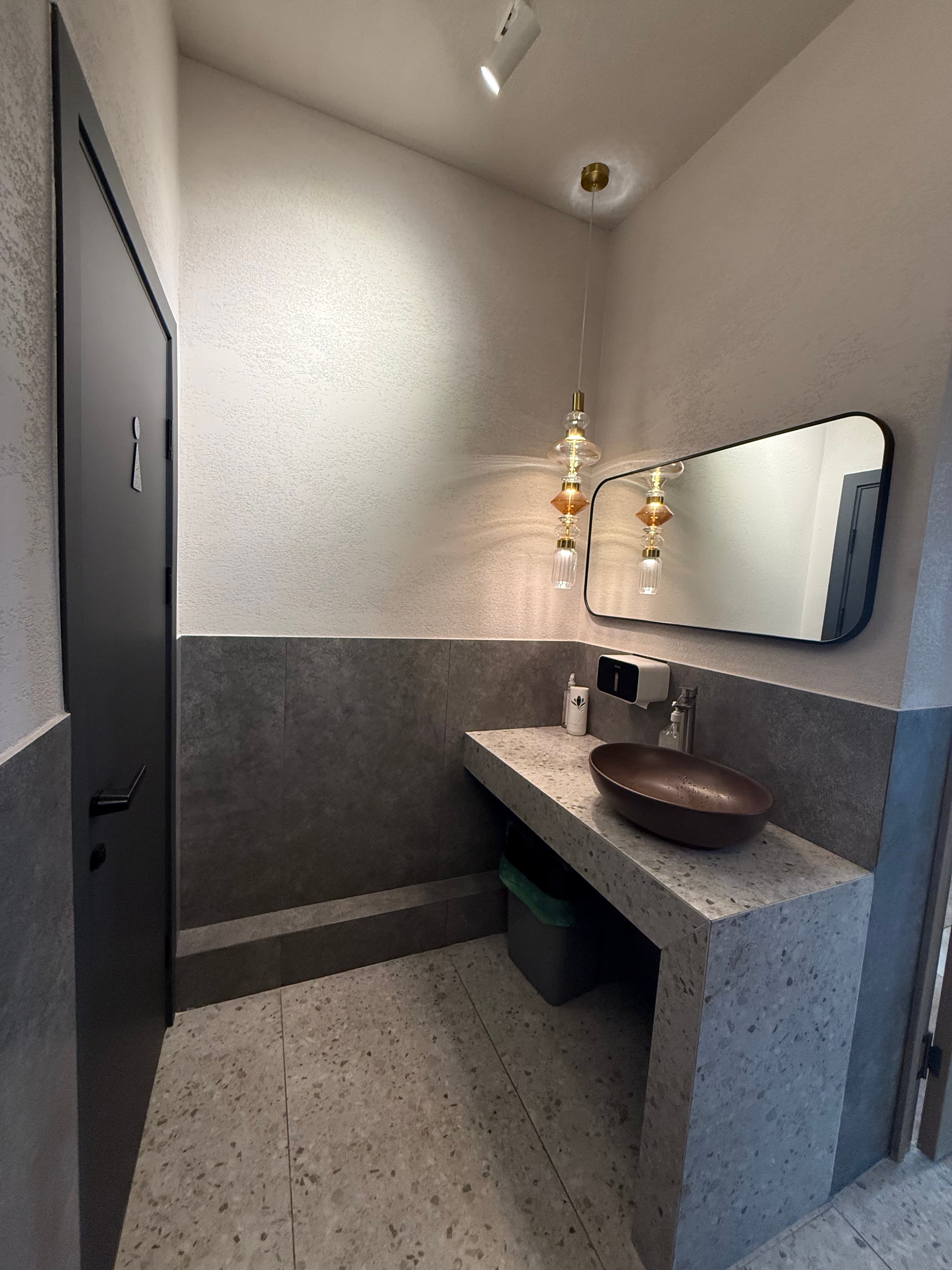 Офис, Коммерческая, 330 м2, этаж 2/3, Сост: Евроремонт - фото 12