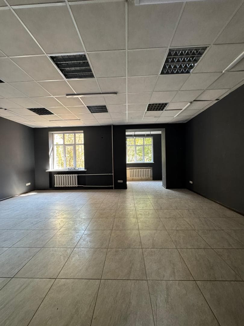 Офис, Коммерческая, 80 м2, этаж 1/4, Сост: Хорошее - фото 6