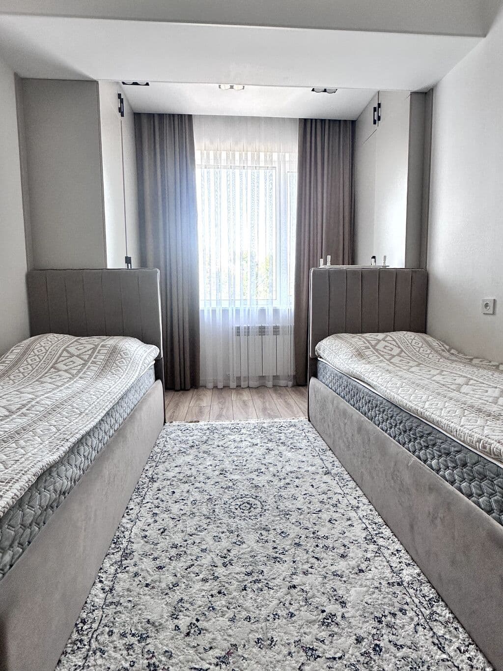 Элитка, 4 ком, 102 м2, этаж 3/12, ж/к Кремлёвский, Сост: Евроремонт - фото 1