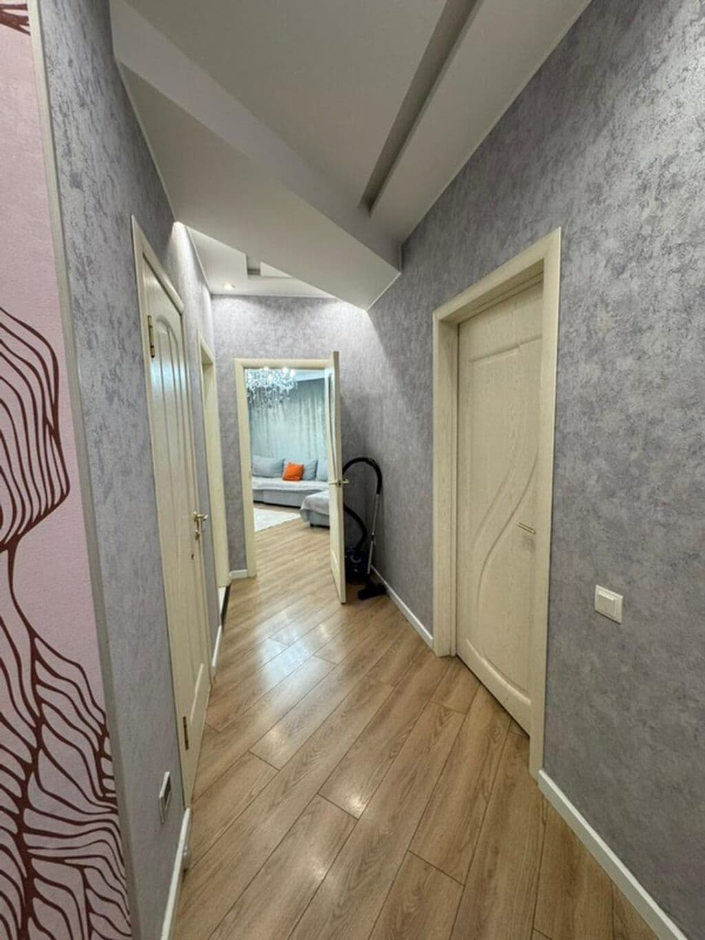 Элитка, 84 м2, этаж 1/12, Сост: Хорошее - фото 3