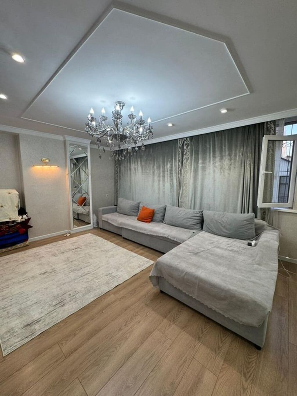 Элитка, 84 м2, этаж 1/12, Сост: Хорошее - фото 5