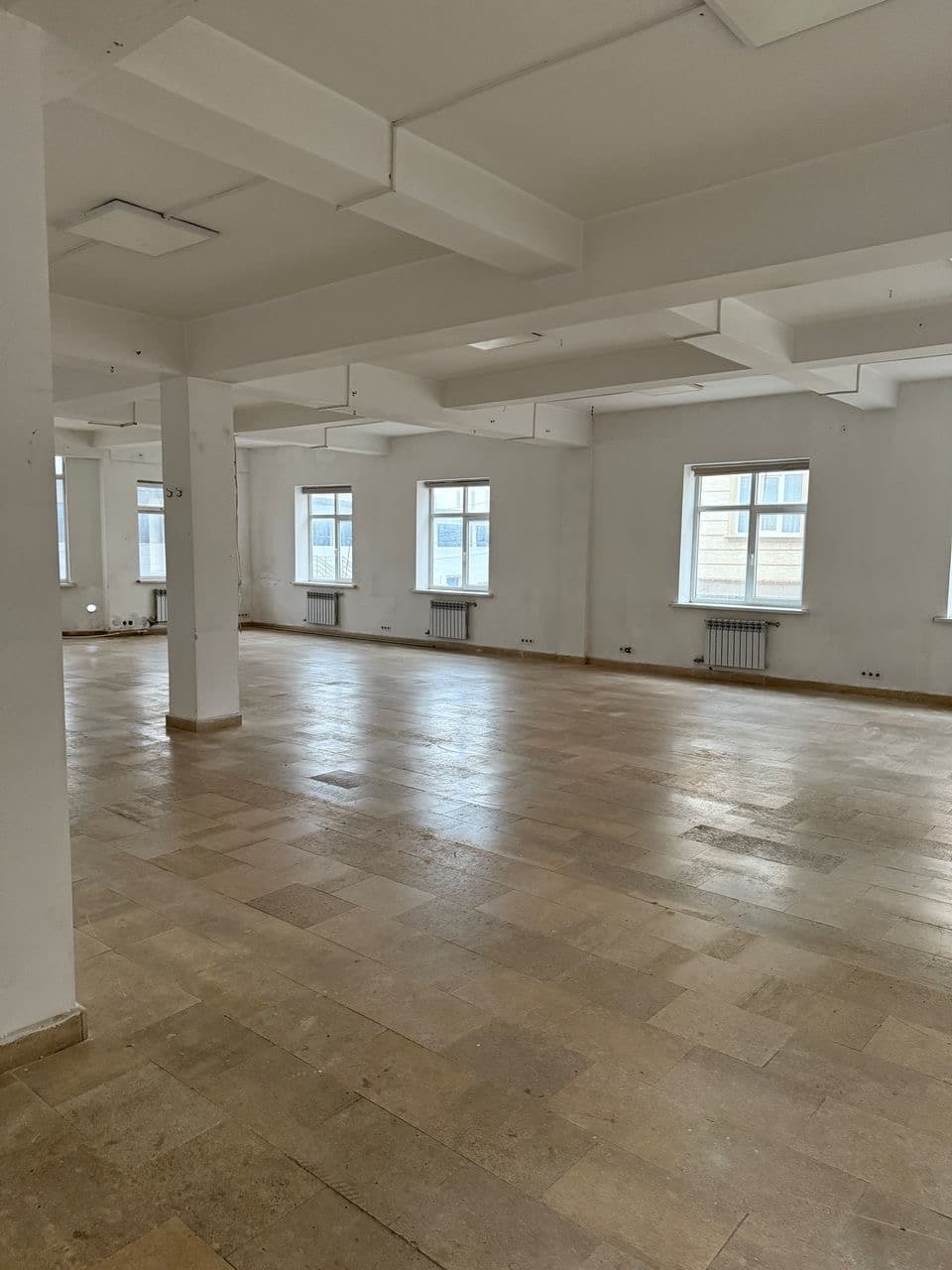 Офис, Коммерческая, 818 м2, этаж 1/4, Сост: Евроремонт - фото 2