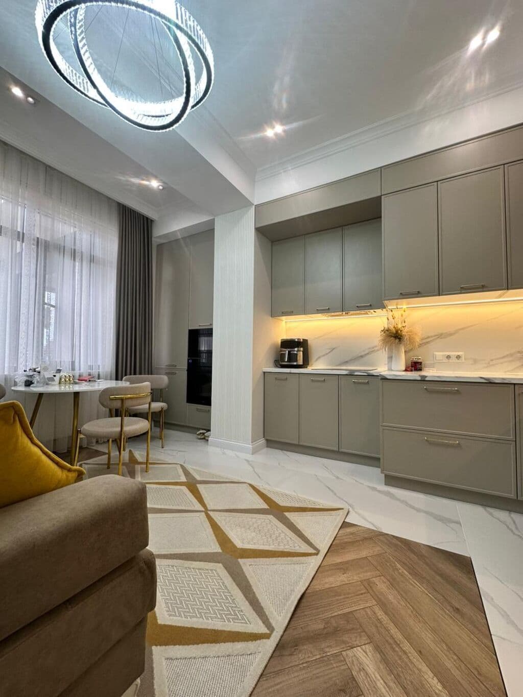 Элитка, 3 ком, 70 м2, этаж 12/12, ж/к Парк Авеню (Park Avenue), Сост: Хорошее - фото 20