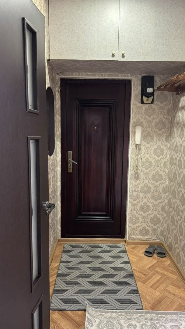 1 ком, 105 серия, 40 м2, этаж 1/5, Сост: Хорошее - фото 2