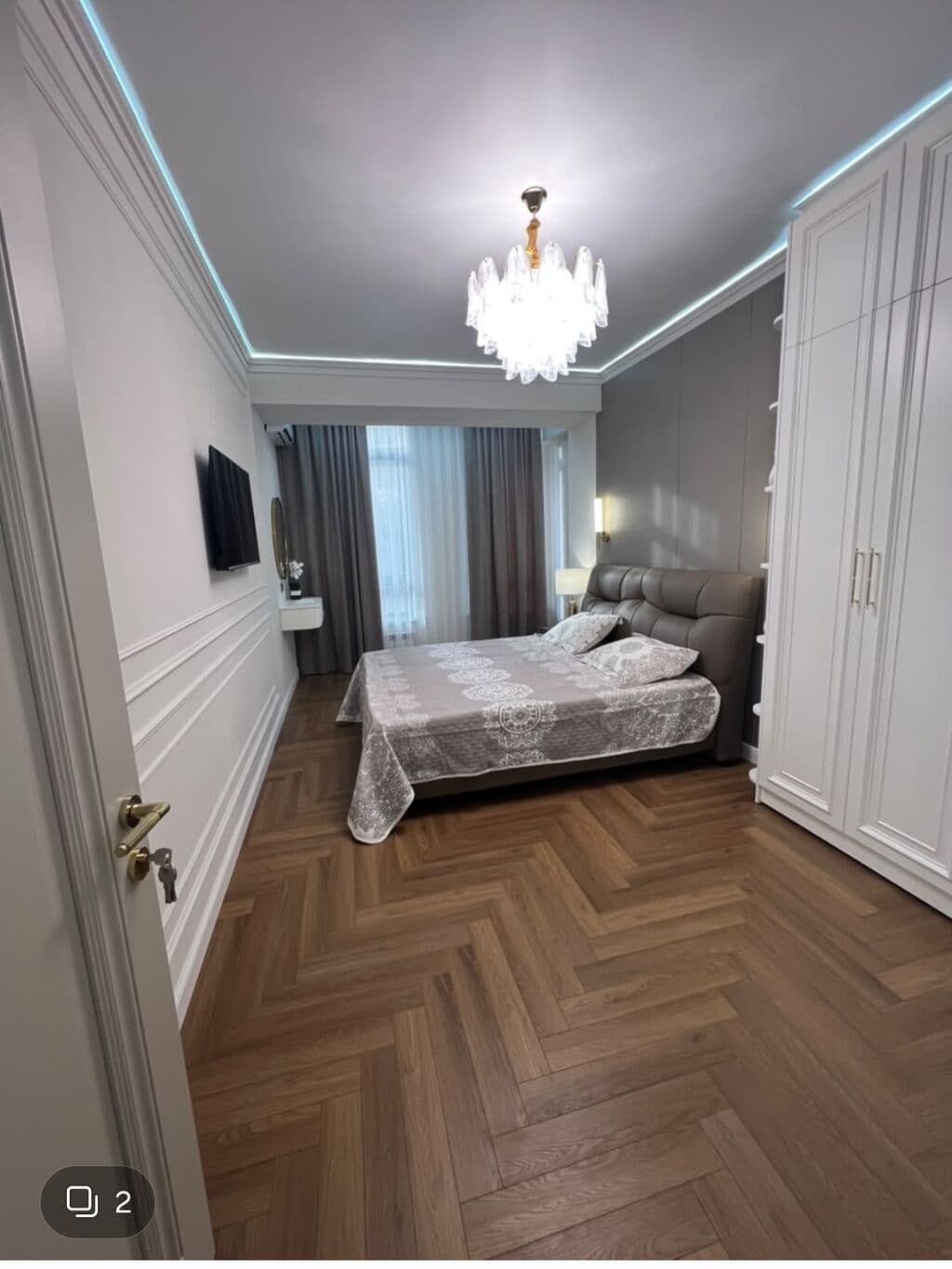 Элитка, 3 ком, 105 м2, этаж 9/14, ж/к Нью-Йорк сити (New York city), Сост: Евроремонт - фото 1