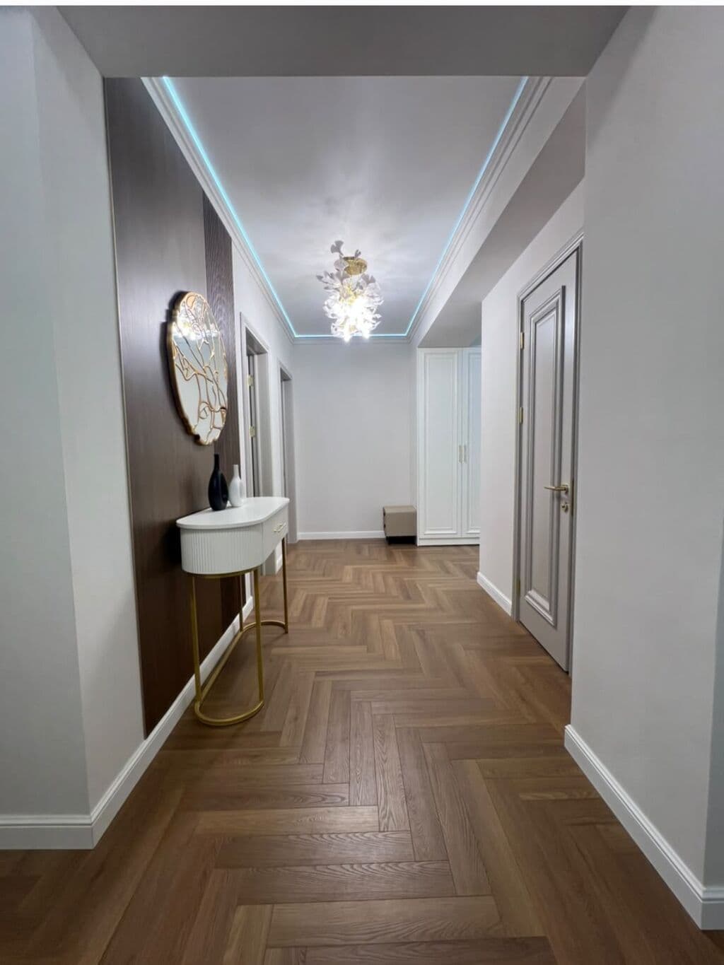 Элитка, 3 ком, 105 м2, этаж 9/14, ж/к Нью-Йорк сити (New York city), Сост: Евроремонт - фото 2