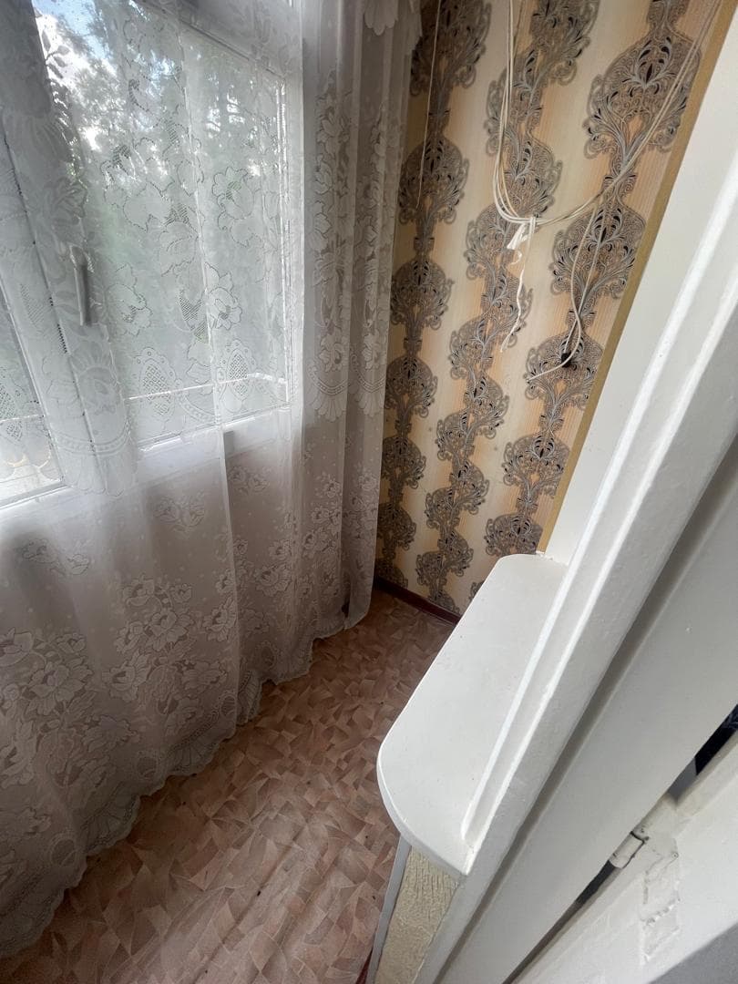 3 ком, 104 серия, 60 м2, этаж 3/3, Сост: Среднее - фото 1